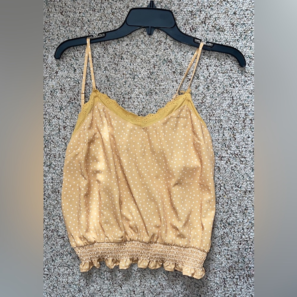 YELLOW TANK TOP 😍